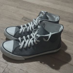 Harley-Davidson style Converse size 8 1/2